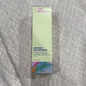 Good Molecules Lightweight Daily Moisturizer - Cream